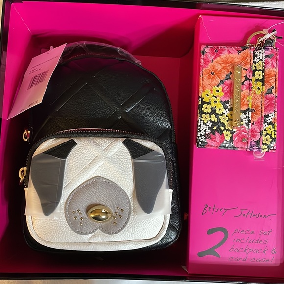 Betsey Johnson Dog Backpack & Card Case Gift Boxed Retail 98.00 NWT - Picture 7 of 9